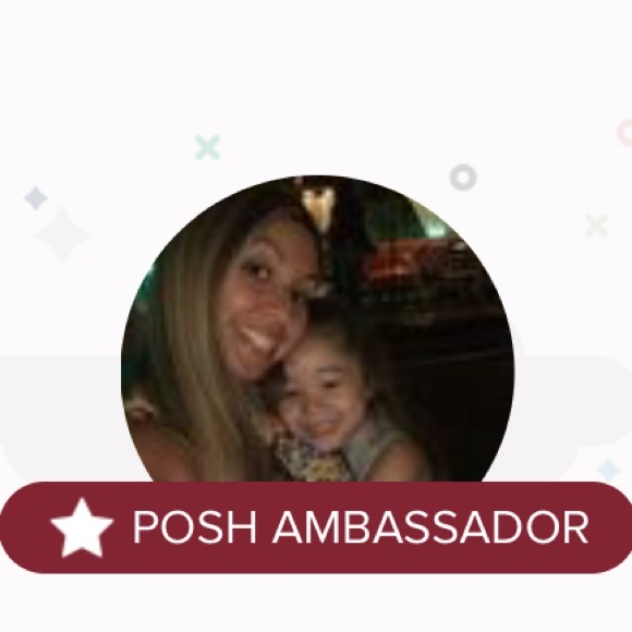 Meet your Posher Mary💕 - Picture 2 of 2